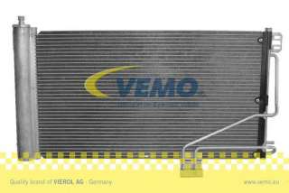 Chłodnica klimatyzacji VEMO V30-62-1024
