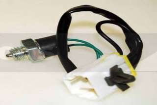Włącznik światła wstecznego LUCAS ELECTRICAL SMB605