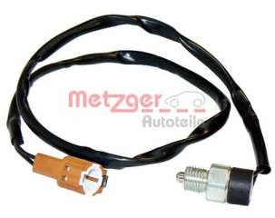 Włącznik światła wstecznego METZGER 0912060
