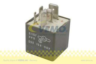 Przekaźnik pompy paliwa VEMO V15-71-0038