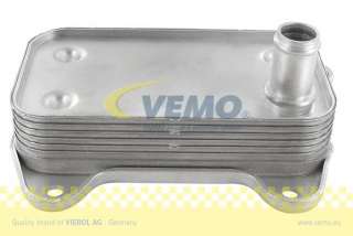 Chłodnica oleju VEMO V30-60-1273