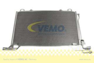 Chłodnica klimatyzacji VEMO V30-62-1026