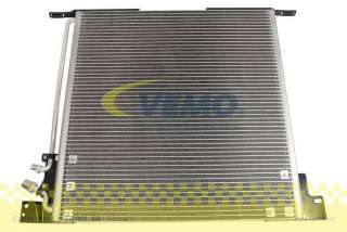 Chłodnica klimatyzacji VEMO V30-62-1034
